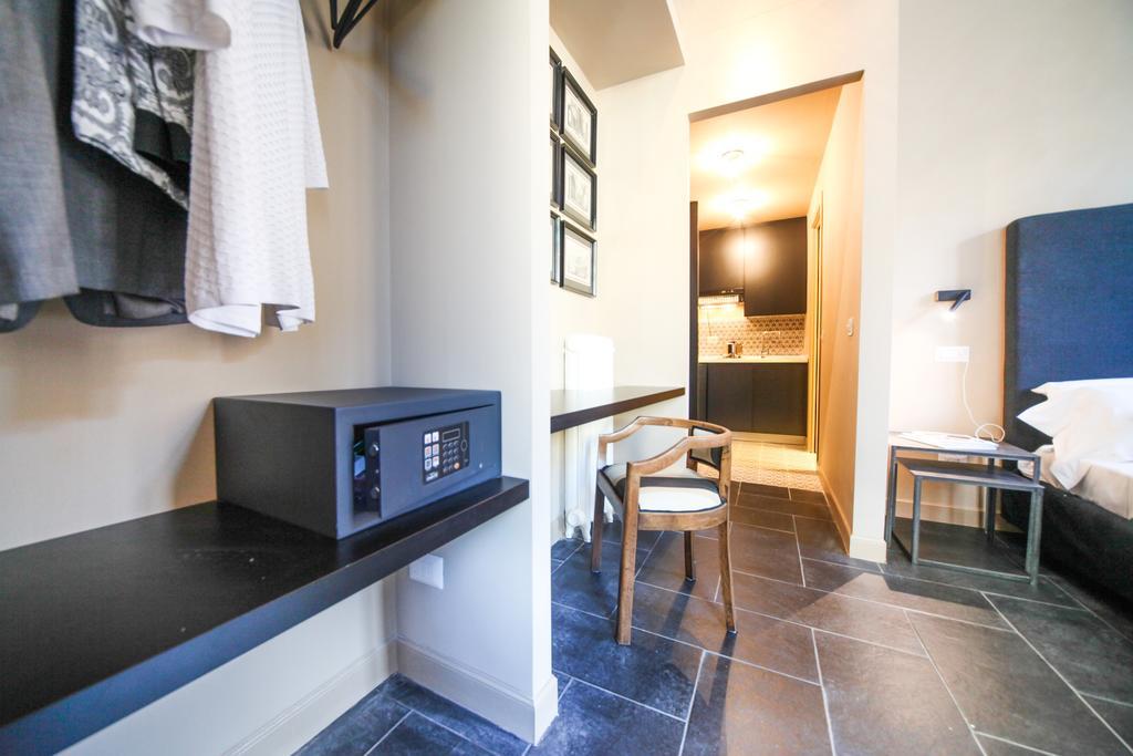 App Condotti Luxury Apartment In روما الغرفة الصورة